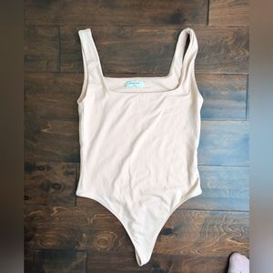 Aritzia Babaton Contour Thong Bodysuit